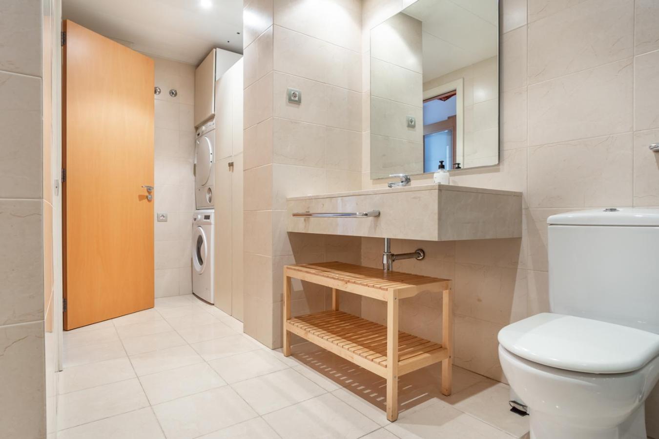 Private Rooms Near Las Ramblas Барселона Екстер'єр фото