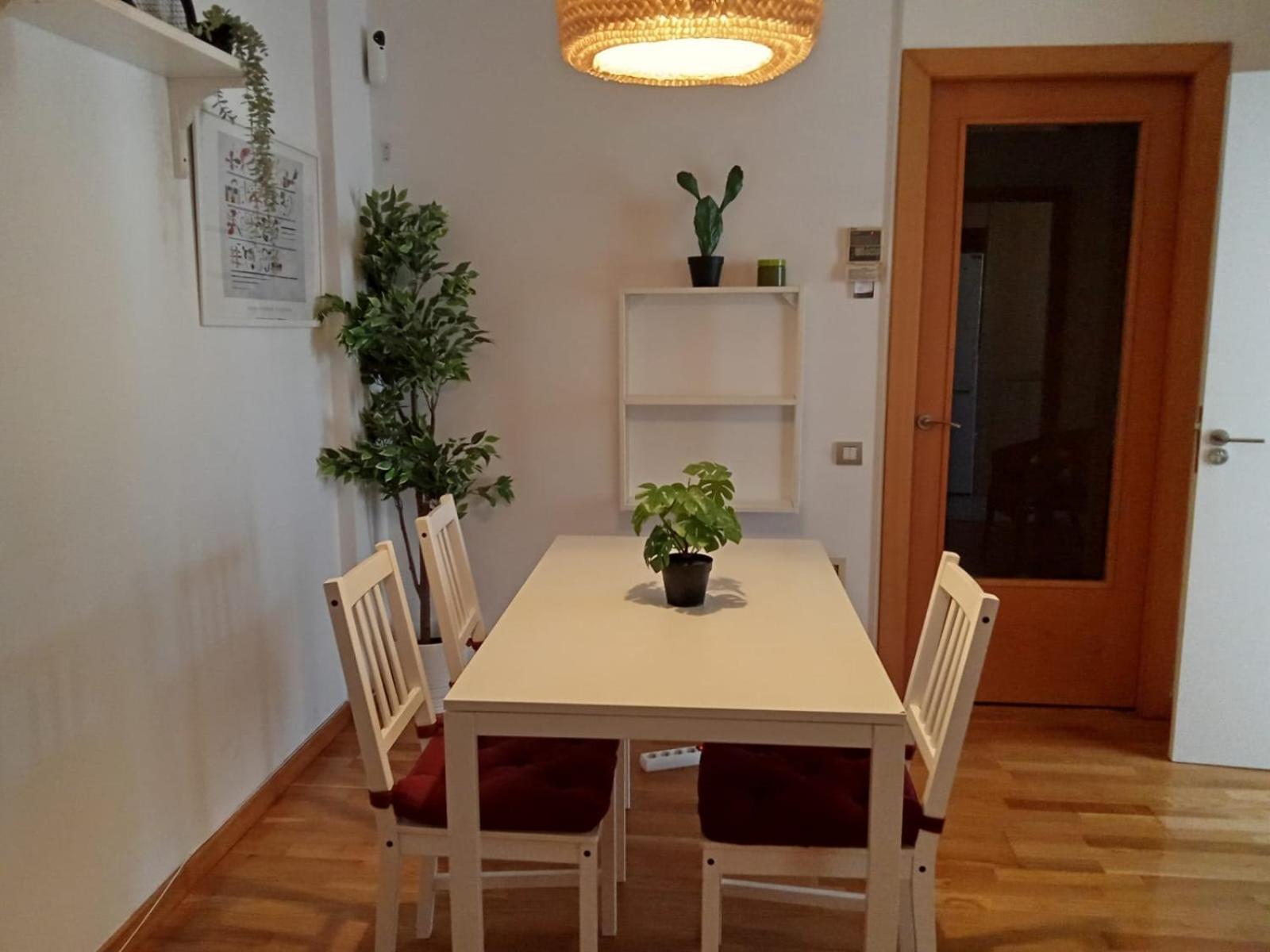 Private Rooms Near Las Ramblas Барселона Екстер'єр фото